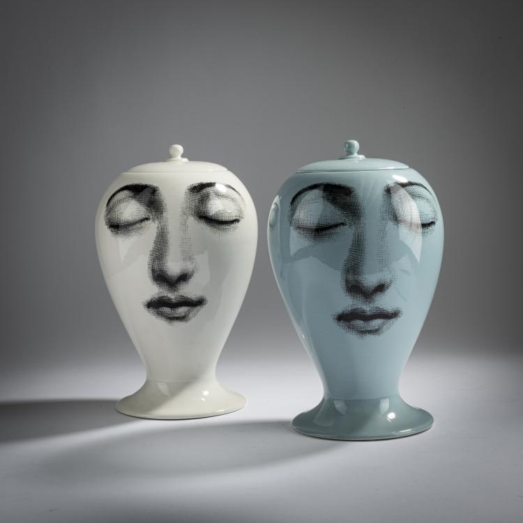 Bild 2 zu Objekt, Zwei Deckelvasen 'Buonanotte', 2000er Jahre, Barnaba Fornasetti,Piero Fornasetti, Bitossi, Montelupo, 155A 226