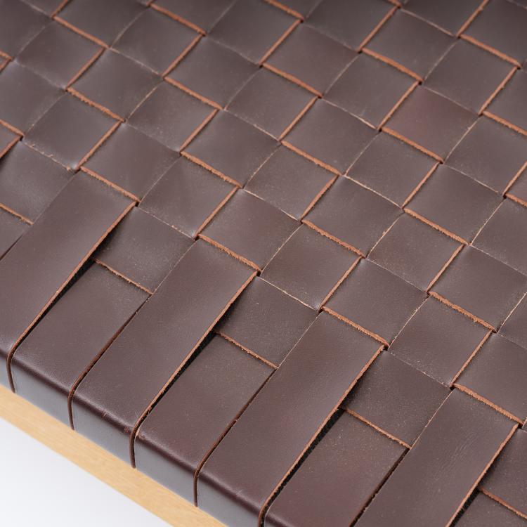 Bild 4 zu Objekt, 'FK01 Theban' day bed, 1925, Ferdinand Kramer, e15, Frankfurt am Main, 155B 256