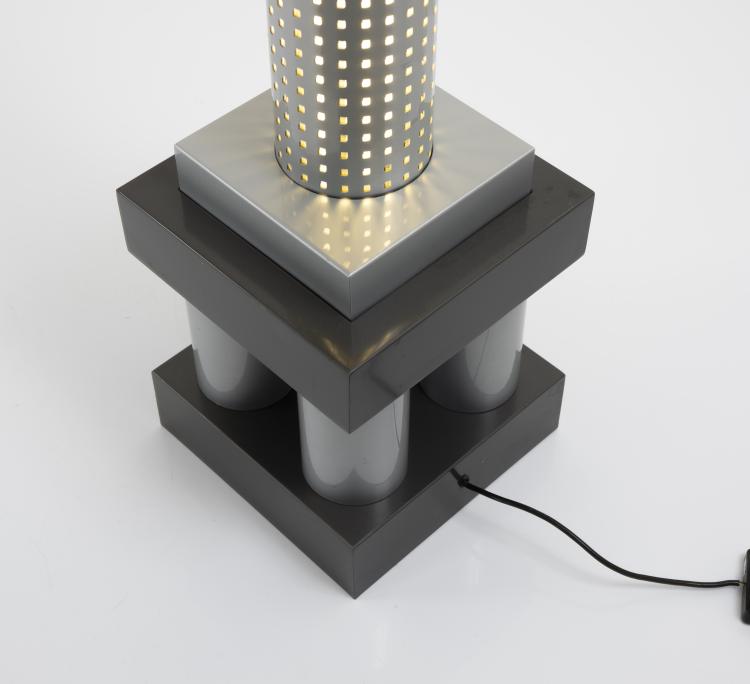 Bild 2 zu Objekt, Stehleuchte 'Chicago Tribune', 1985, Matteo Thun, Bieffeplast, Padua, 155A 232