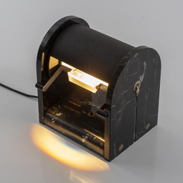 Bild 7 zu Objekt, Tischleuchte 'Arc en Ciel', 1980, Andrea Bellosi, Studio Alchimia, Mailand, 155A 228