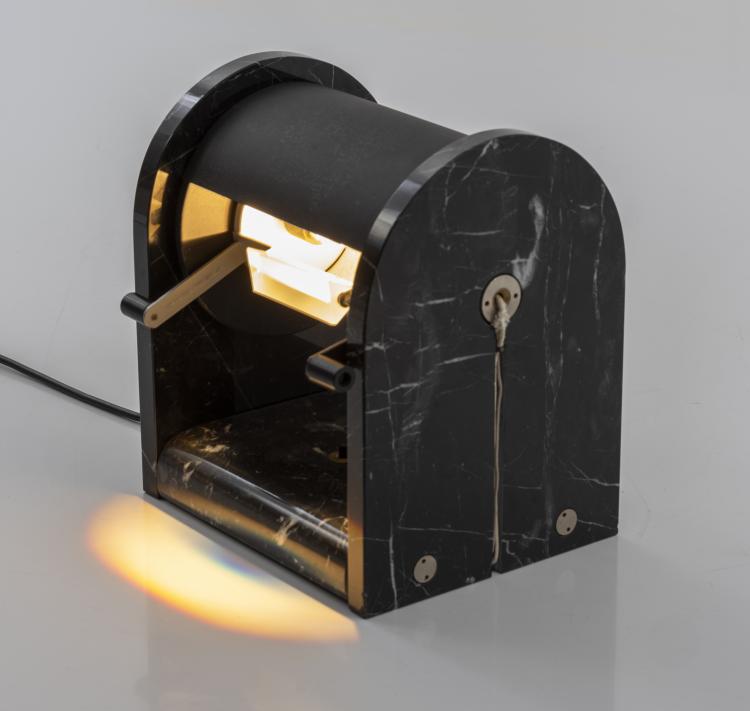 Bild 8 zu Objekt, Tischleuchte 'Arc en Ciel', 1980, Andrea Bellosi, Studio Alchimia, Mailand, 155A 228