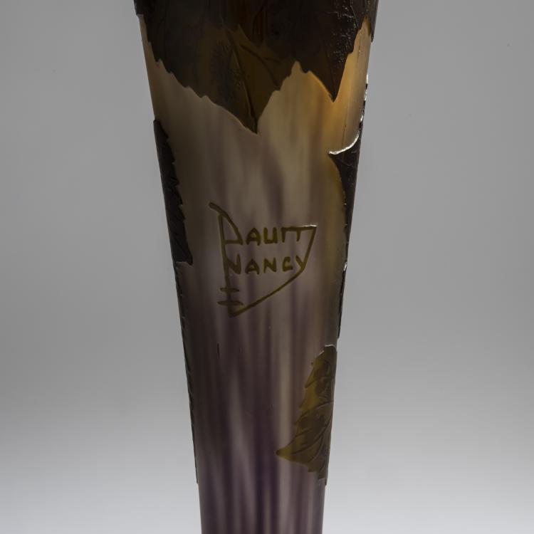 Bild 3 zu Objekt, 'Tilleul' vase, c. 1910, Antonin Daum, Daum Fr&egrave;res, Nancy, 156B 136