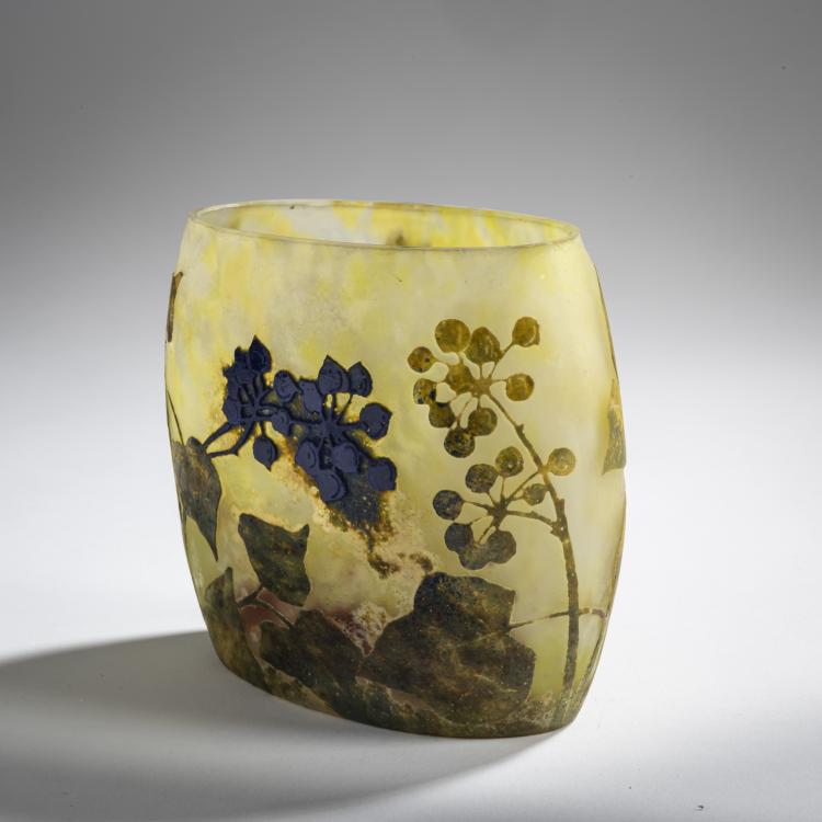 Bild 1 zu Objekt, 'Je meurs o&ugrave; je m'attache' vase, c. 1910, Antonin Daum, Daum Fr&egrave;res, Nancy, 156B 137