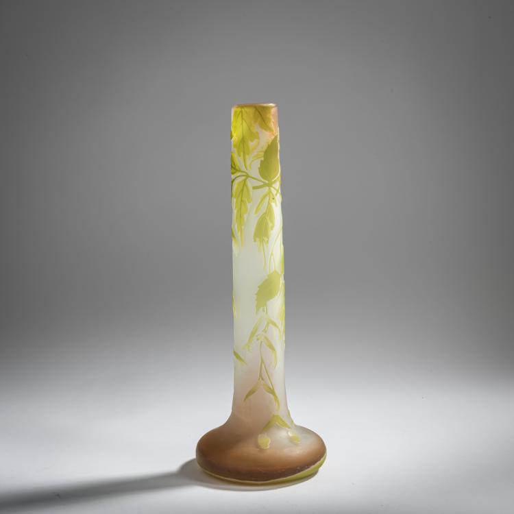 Bild 1 zu Objekt, '&Eacute;rable &agrave; feuilles de fr&ecirc;ne' vase, 1908-20, Emile Gall&eacute;, Gall&eacute;, &Eacute;tablissements, Nancy, 156B 195