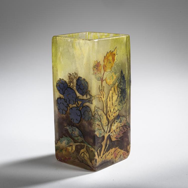 Hauptbild zu Objekt, 'M&ucirc;res en automne' vase, c. 1910, Antonin Daum, Daum Fr&egrave;res, Nancy, 156B 138