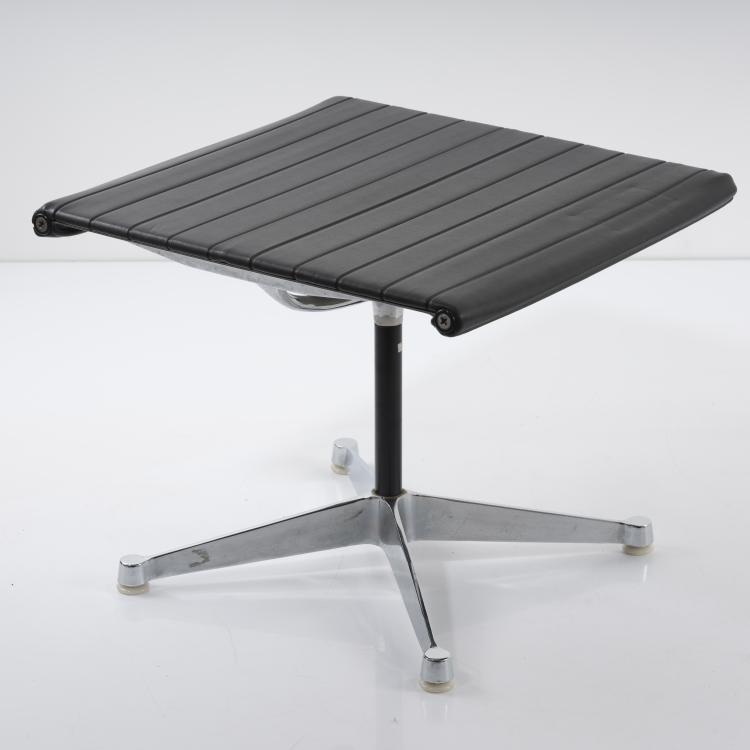 Bild 1 zu Objekt, 'Aluminum Group' stool, 1958, Charles Eames,Ray Eames, Vitra AG, Weil am Rhein, 155B 474