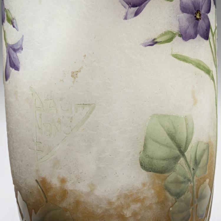 Bild 4 zu Objekt, 'Fleurs de Lin' vase, c. 1905, Antonin Daum, Daum Fr&egrave;res, Nancy, 156B 120