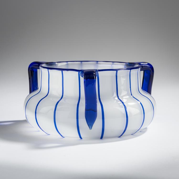 Hauptbild zu Objekt, Henkelvase, um 1914, Michael Powolny (im Stile von), L&ouml;tz Wwe., Klosterm&uuml;hle, 156B 316