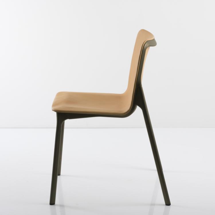 Bild 1 zu Objekt, 'Chassis chair' from the first post-production series, 2012/13, Stefan Diez, Stefan Diez Office, M&uuml;nchen; Schellmann Furniture, M&uuml;nchen; Wilkhahn; Wilkhahn, Eimbeckhausen, 157A 218