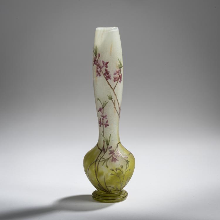 Hauptbild zu Objekt, Vase 'Bois gentil', um 1906, Antonin Daum, Daum Fr&egrave;res, Nancy, 156B 125
