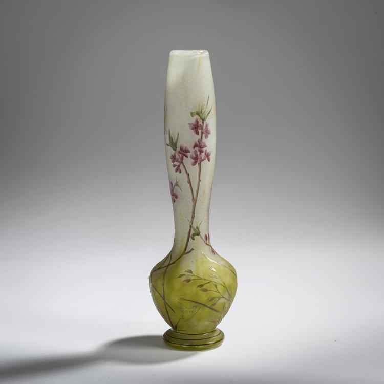 Bild 1 zu Objekt, Vase 'Bois gentil', um 1906, Antonin Daum, Daum Fr&egrave;res, Nancy, 156B 125