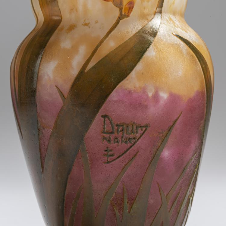 Bild 3 zu Objekt, 'Montbretias' vase, 1905-10, Henri Berg&eacute;,Antonin Daum, Daum Fr&egrave;res, Nancy, 156B 117