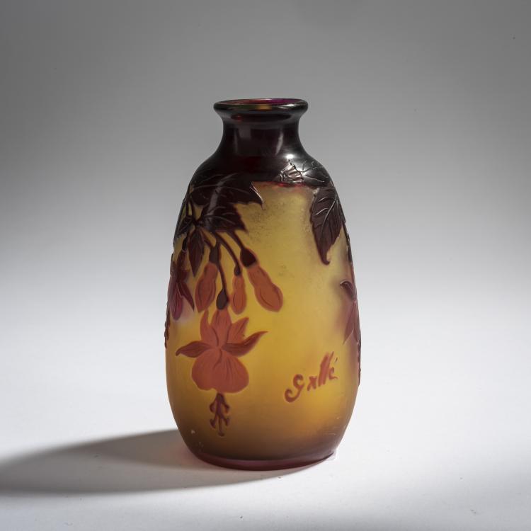 Bild 1 zu Objekt, 'Fuchsias' vase, 1920-36, Emile Gall&eacute;, Gall&eacute;, &Eacute;tablissements, Nancy, 156B 229