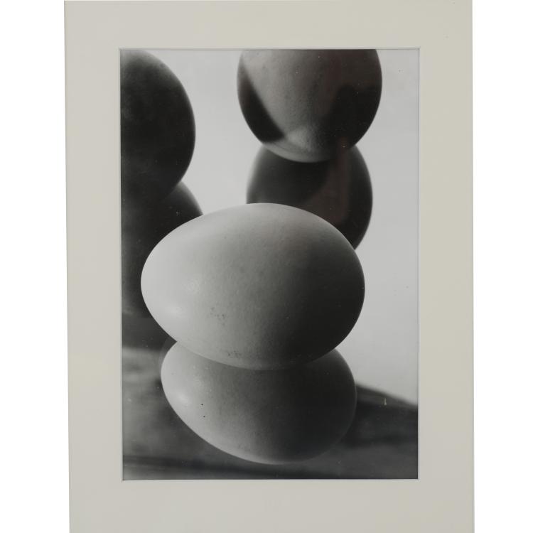 Hauptbild zu Objekt, Fotografie 'Eier im Spiegel II', 1929, Hans Finsler, Griffelkunst, Hamburg, 157A 56