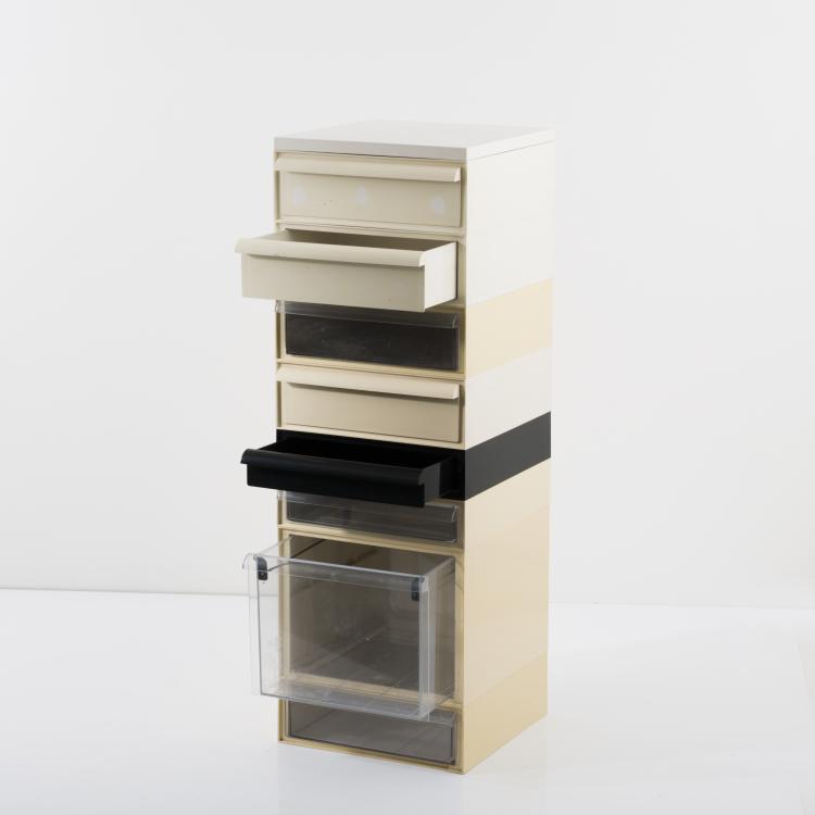 Bild 2 zu Objekt, '4601' cabinet, 1970, Simon Fussel, Kartell, Noviglio, 157B 489