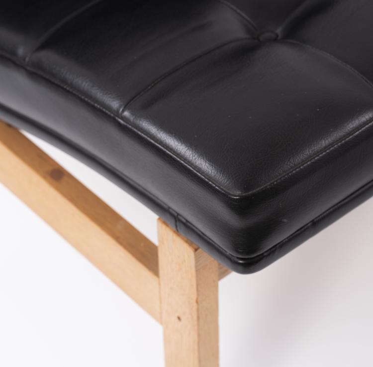 Bild 8 zu Objekt, 2 armchairs, c. 1960, Ole Gjerl&oslash;v-Knudsen,Torben Lind, France & S&oslash;n, Kopenhagen, 157B 425