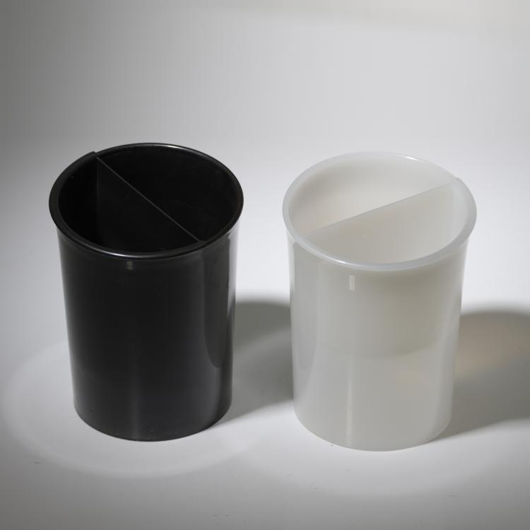 Hauptbild zu Objekt, Zwei Papierk&ouml;rbe mit Eins&auml;tzen 'In Attesa', 1971, Enzo Mari, Danese, Mailand, 157B 411