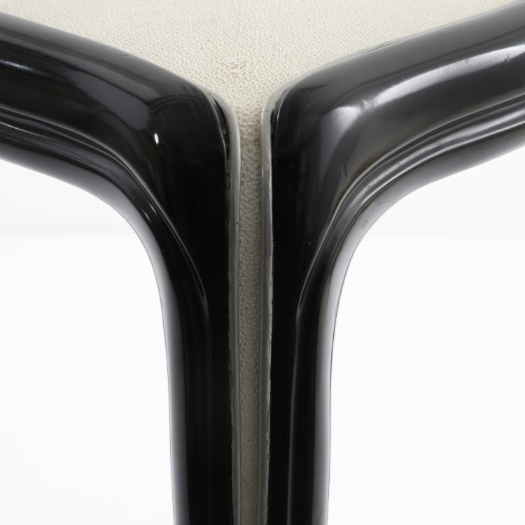 Bild 2 zu Objekt, 'Sigourney' table, 1980s, R & Y Augousti Paris, 157B 561