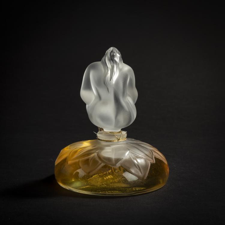 Bild 3 zu Objekt, 'Le Nu' bottle, 1996, Marie-Claude Lalique, Lalique, Wingen-sur-Moder, 156A 74