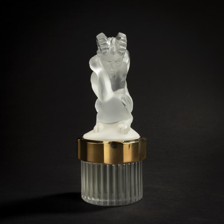Bild 2 zu Objekt, 'Faune' Factice bottle, 2001, Lalique, Wingen-sur-Moder, 156A 78