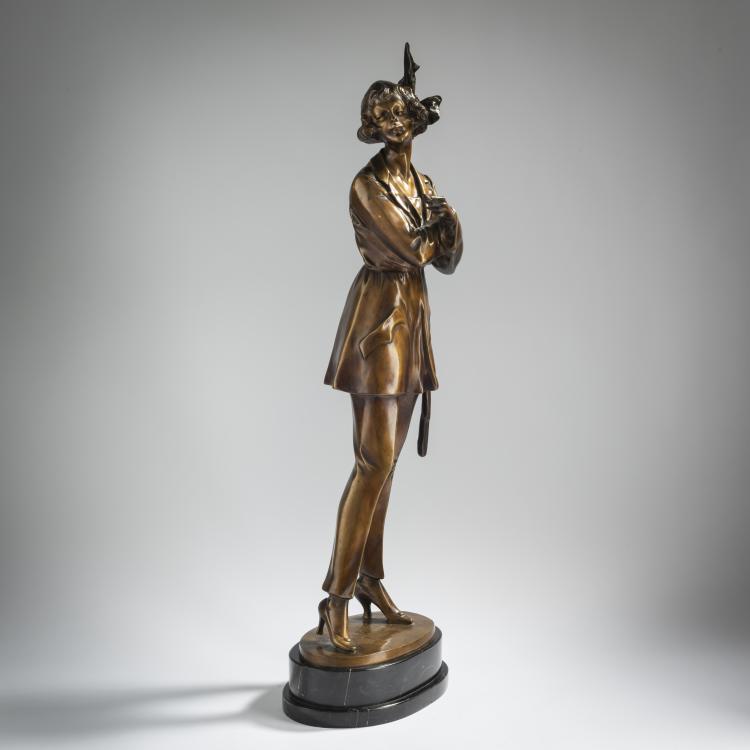 Bild 2 zu Objekt, 'Girl holding a Cigarette', c. 1925, Bruno Zach, 156C 411