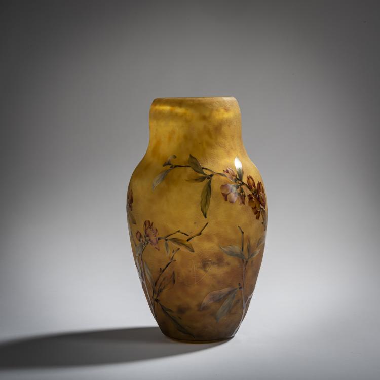 Bild 1 zu Objekt, 'Cognassier du Japon' vase, c. 1910, Antonin Daum, Daum Fr&egrave;res, Nancy, 156B 146