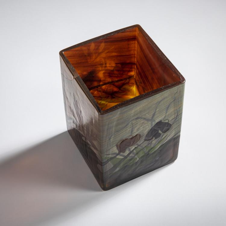 Bild 3 zu Objekt, Marquetry-vase 'Renoncules', 1898-1900, Emile Gall&eacute;, Gall&eacute;, &Eacute;mile, Nancy, 156B 187