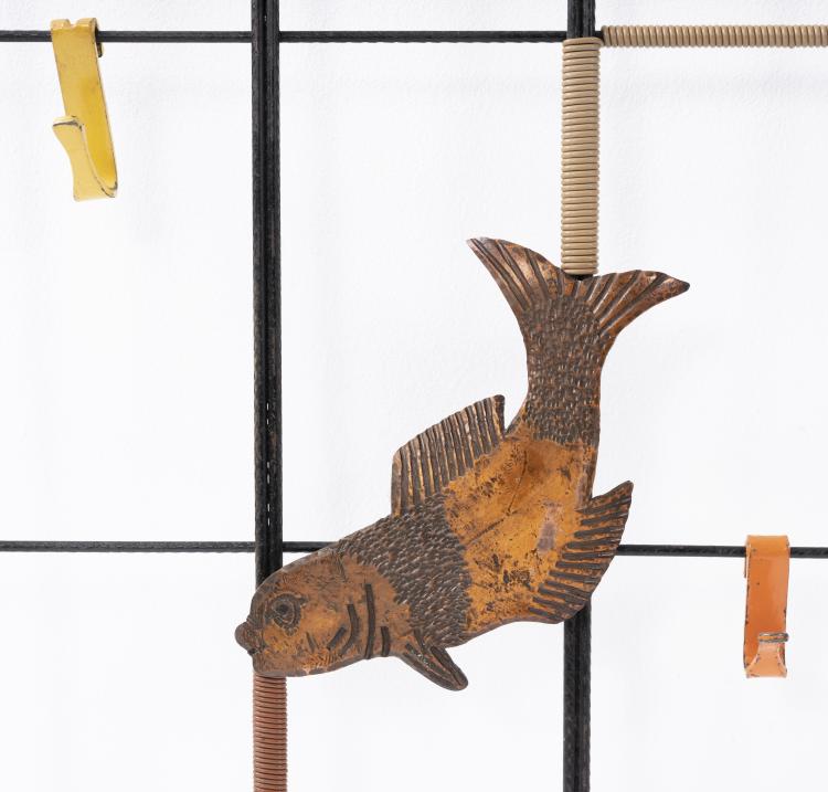 Bild 1 zu Objekt, Wandgarderobe, um 1957, Carl Aub&ouml;ck (im Stile von), 157B 327