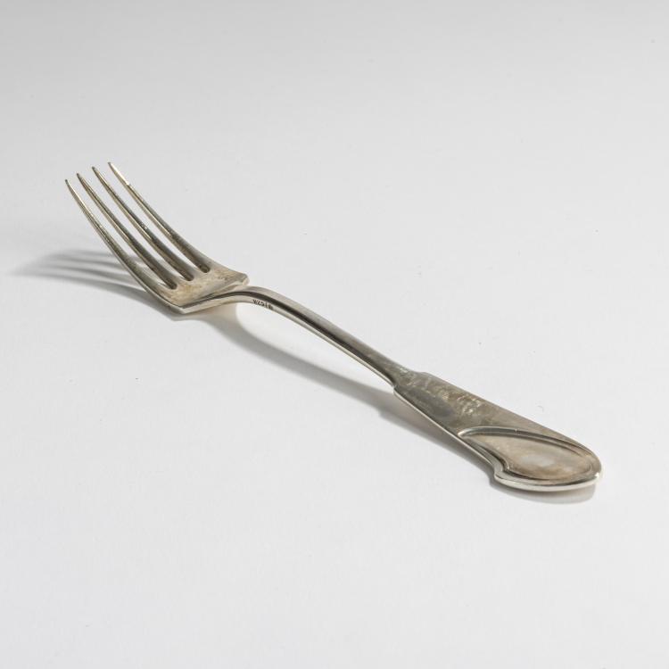 Bild 1 zu Objekt, 'Model I' dessert fork, 1903, Henry van de Velde, Koch & Bergfeld, Bremen, 160A 5