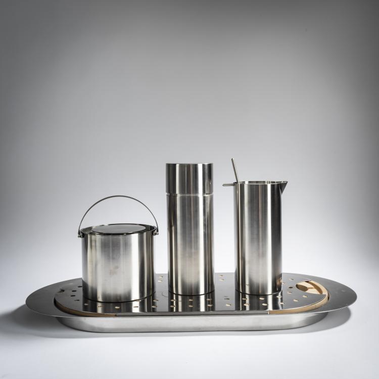 Hauptbild zu Objekt, 'Cylinda Line' ice bucket, 2 mixers with spoon and tray, 1967, Arne Jacobsen, Stelton, Gentofte, 157B 376