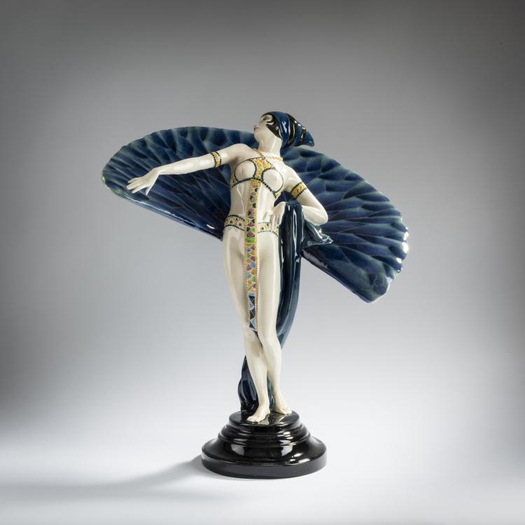 Bild 5 zu Objekt, Dancer in a feather costume, c. 1924/25, Paul Philippe, Goldscheider, Friedrich, Wien, 156D 815