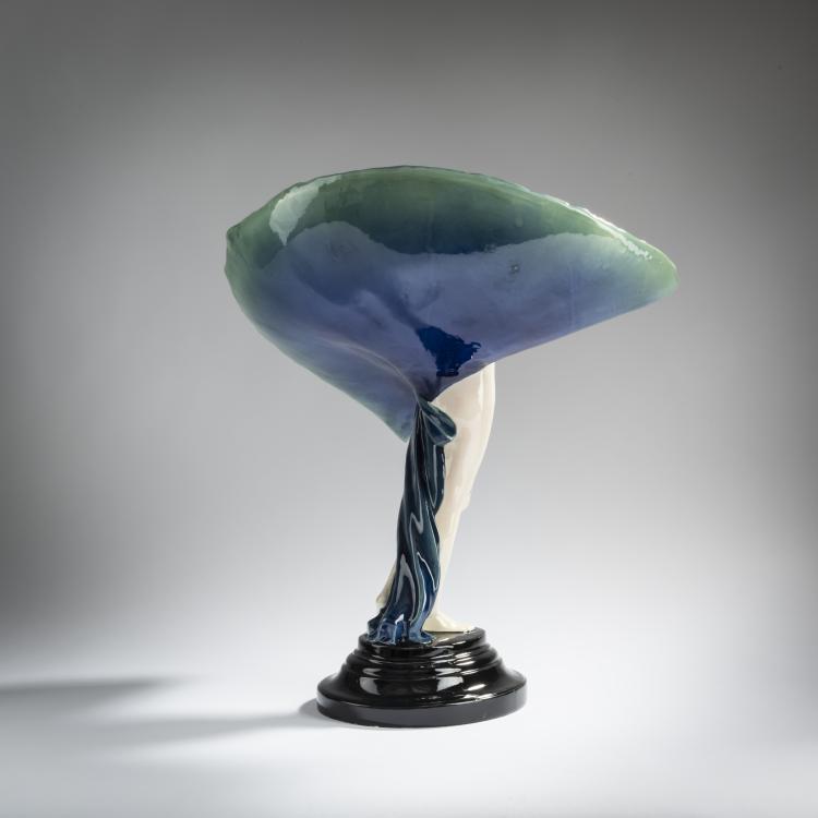 Bild 6 zu Objekt, Dancer in a feather costume, c. 1924/25, Paul Philippe, Goldscheider, Friedrich, Wien, 156D 815