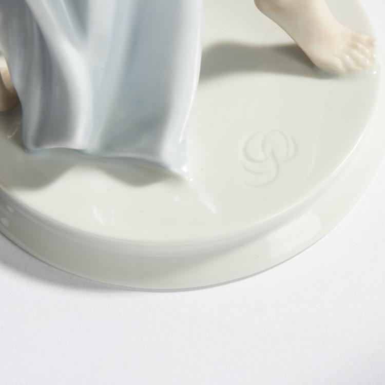 Bild 1 zu Objekt, 'Prayer Dancer', 1927, Gustav Oppel, Rosenthal, Selb, 156D 762