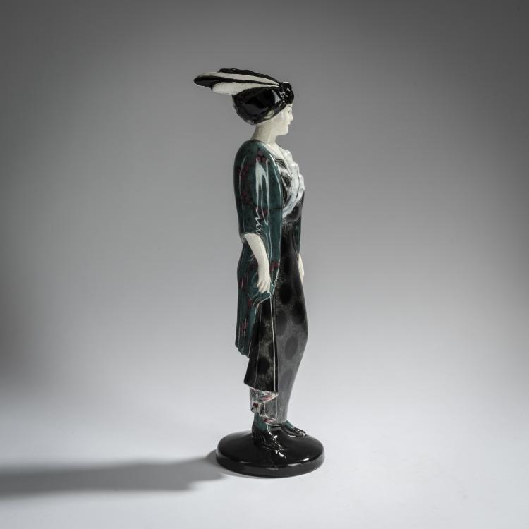 Bild 1 zu Objekt, Fashion lady, c. 1913, Eduard Klablena, Langenzersdorfer Keramik, 156D 839