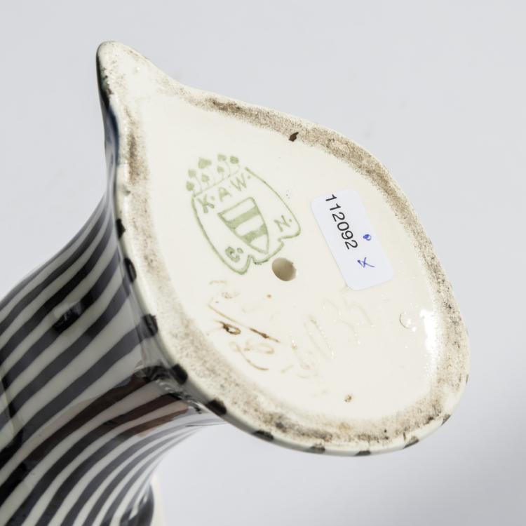 Bild 5 zu Objekt, Fashion lady, model for the German Werkbund exhibition, Cologne 1914, Annie Offterdinger, W&auml;chtersbacher Steingutfabrik, Schlierbach, 156D 790