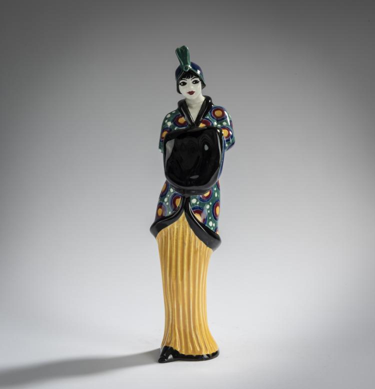 Bild 1 zu Objekt, Fashion lady, model for the German Werkbund exhibition, Cologne 1914, Annie Offterdinger, W&auml;chtersbacher Steingutfabrik, Schlierbach, 156D 789