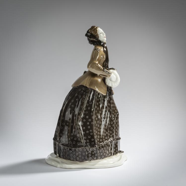 Bild 2 zu Objekt, 'Lady with a Muff', 1906, Josef Wackerle, Nymphenburg, KPM, 156D 749