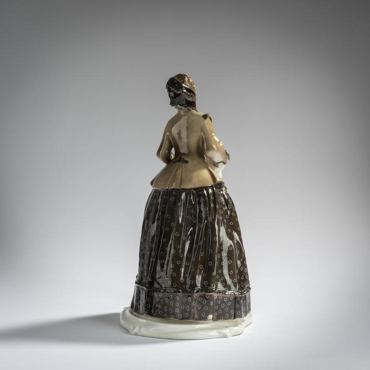 Bild 4 zu Objekt, 'Lady with a Muff', 1906, Josef Wackerle, Nymphenburg, KPM, 156D 749