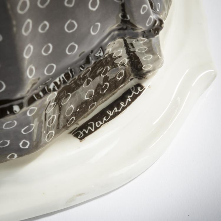 Bild 5 zu Objekt, 'Lady with a Muff', 1906, Josef Wackerle, Nymphenburg, KPM, 156D 749