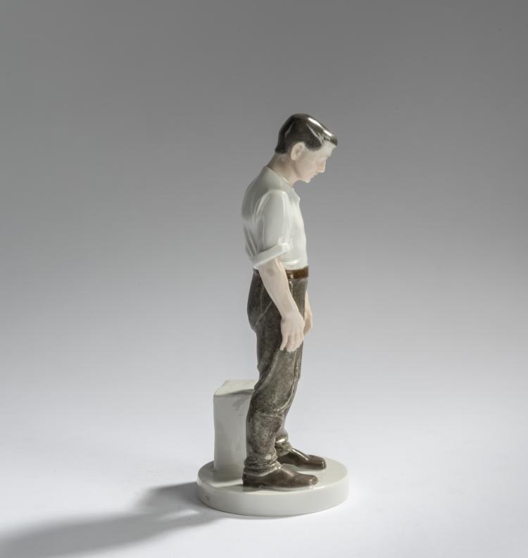 Bild 1 zu Objekt, 'Farmer', 1909/10, Otto Thiem, Schwarzburger Werkst&auml;tten f&uuml;r Porzellankunst, Unterwei&szlig;bach, 156D 769