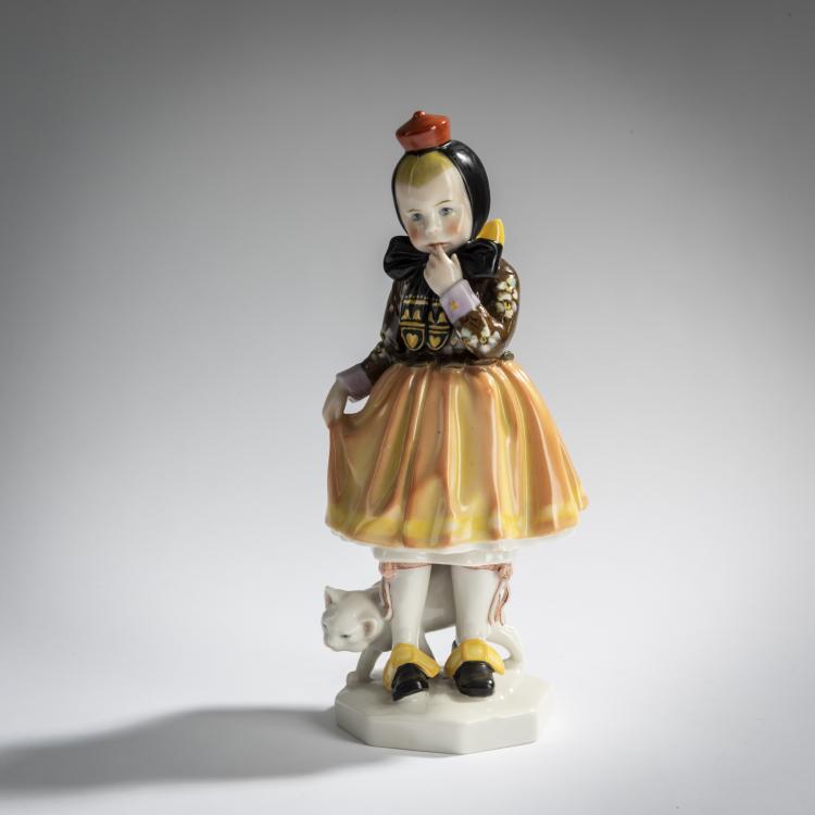 Bild 1 zu Objekt, 'M&auml;dchen in hessischer Tracht', um 1913, Karl Himmelsto&szlig;, Schwarzburger Werkst&auml;tten f&uuml;r Porzellankunst, Unterwei&szlig;bach, 156D 767