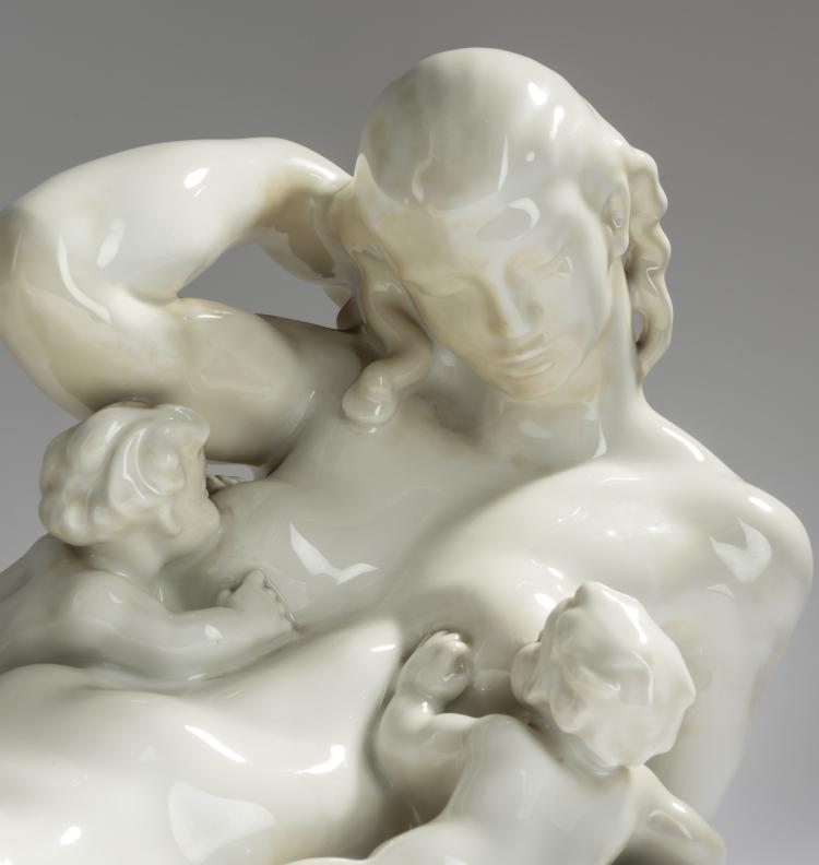 Bild 3 zu Objekt, 'Caritas', c. 1924, Kai Nielsen, Bing & Gr&ouml;ndahl, Kopenhagen, 156D 784