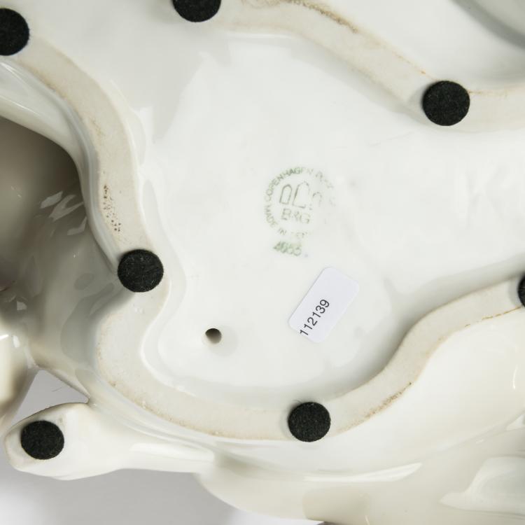 Bild 5 zu Objekt, 'Caritas', c. 1924, Kai Nielsen, Bing & Gr&ouml;ndahl, Kopenhagen, 156D 784