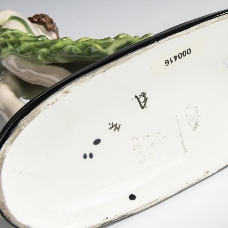 Bild 5 zu Objekt, 'Rumba', um 1938, Stephan Dakon, Goldscheider, Friedrich, Wien, 156D 829