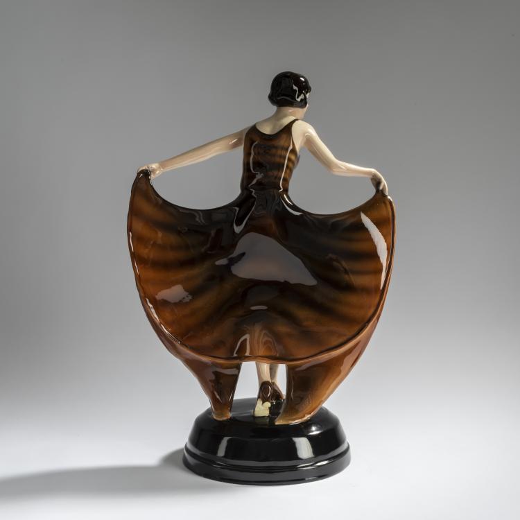 Bild 2 zu Objekt, 'Standing dancer in a butterfly dress', c. 1928, Josef Lorenzl, Goldscheider, Friedrich, Wien, 156D 820