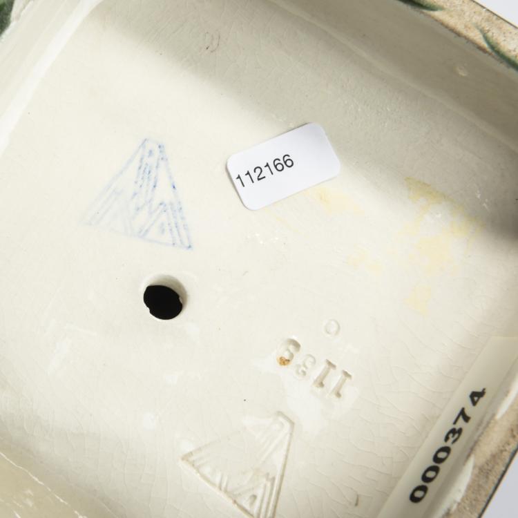 Bild 6 zu Objekt, Woman in a yellow skirt, c. 1912, Johanna Meier-Michel, Wiener Kunstkeramische Werkst&auml;tte, Busch & Ludescher, 156D 850