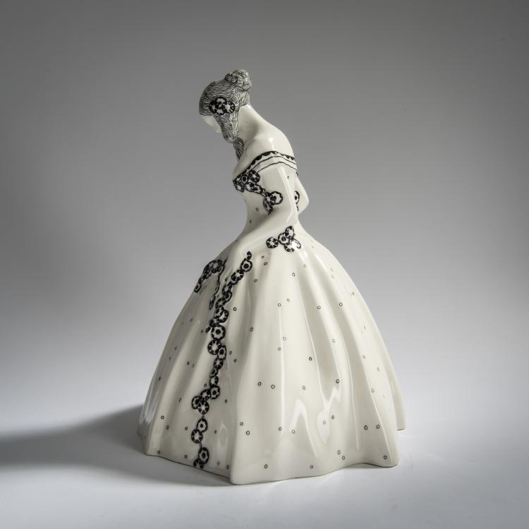 Bild 3 zu Objekt, Crinoline with flower garland, 1907, Michael Powolny, Gmundner Keramik, 156D 800