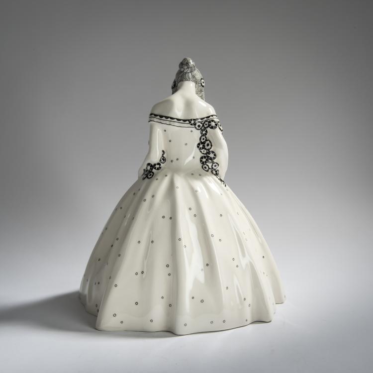 Bild 4 zu Objekt, Crinoline with flower garland, 1907, Michael Powolny, Gmundner Keramik, 156D 800