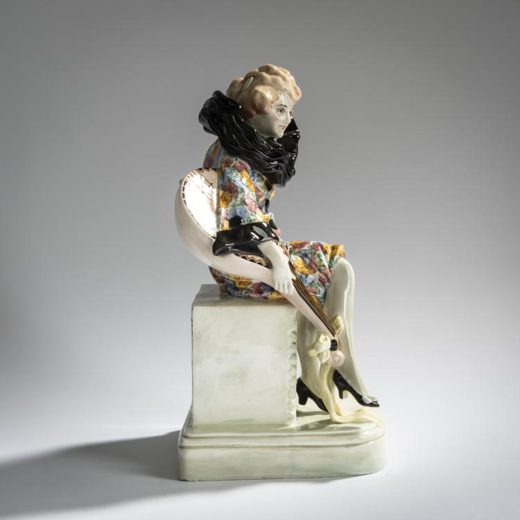 Bild 2 zu Objekt, Sitzende Pierrette mit Laute, um 1922, Wilhelm Thomasch, Goldscheider, Friedrich, Wien, 156D 810