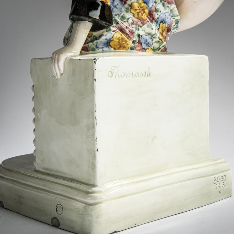 Bild 4 zu Objekt, Sitzende Pierrette mit Laute, um 1922, Wilhelm Thomasch, Goldscheider, Friedrich, Wien, 156D 810